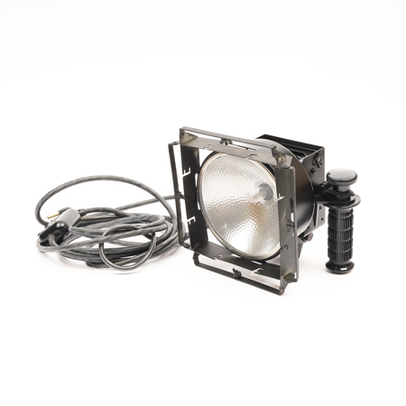 Lowel DP Focus Flood Light, Bulb (120-240VAC) #D2-101