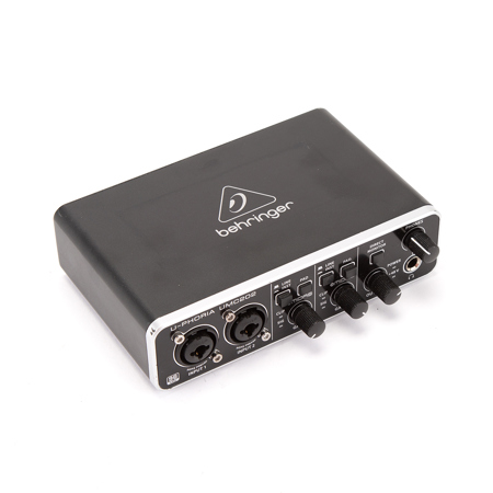 Behringer U-Phoria UMC202 Audiophile 2x2 24-Bit/96 kHz USB Audio Interface with MIDAS Mic Preamplifiers, 96kHz Sampling Rate