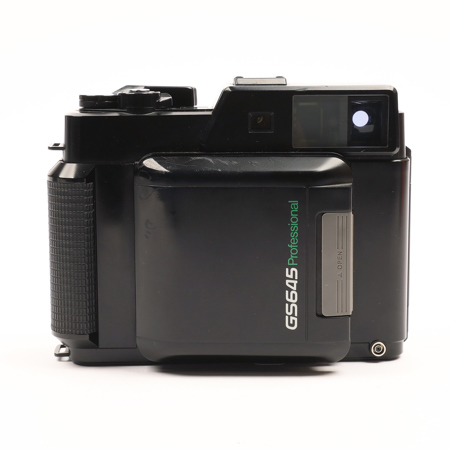Fujica GS645 Professional w/75mm F/3.4 Lens *Collapsable