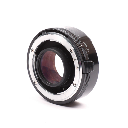 Nikon Disc. TC-14B 1.4x Manual Focus Teleconverter AI-S (for lenses over 300mm) .