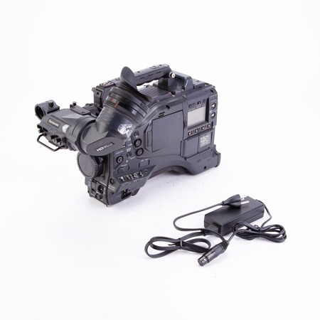 Panasonic AJ-HPX2000 2/3" 3CCD P2 HD/SD Multi-Format Camcorder.