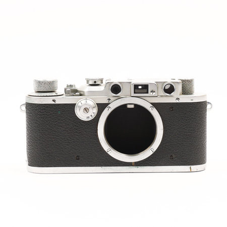 Leica IIIa Screw-Mount Rangefinder Camera Body