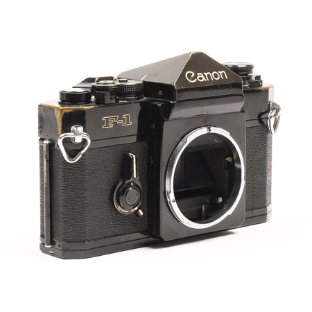 Canon 旧F-1 前期 ボディ ブラック USED Canon OLD F-1 SLR Manual Focus Camera Body, Black - Adorama