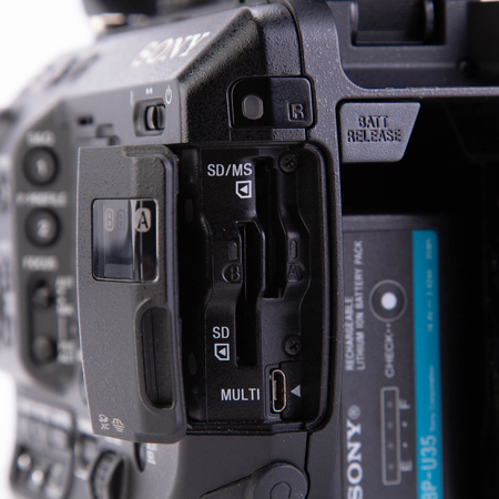 ★値段交渉応じます★SONY fs5 XDCAM 4K業務用ビデオカメラ本体 ☆値段交渉応じます☆SONY fs5 XDCAM 4K業務用ビデオカメラ本体 SONY