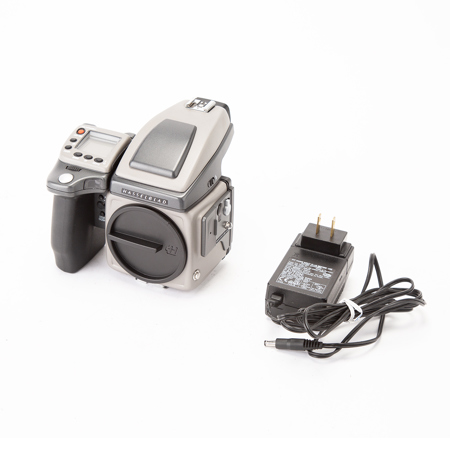Hasselblad H4X Camera Body with CR-123 Grip and HVD 90x Viewfinder