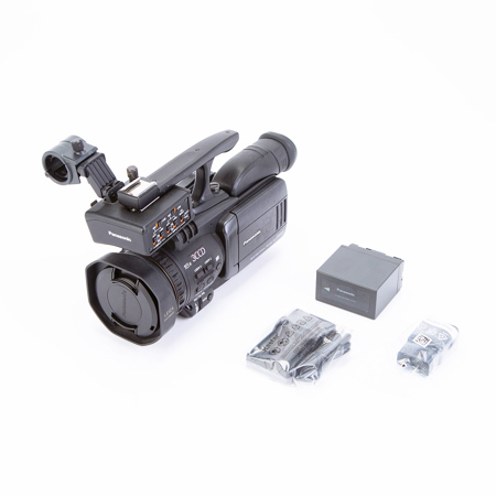 Panasonic AG-DVC30 1/4" 3-CCD Camcorder