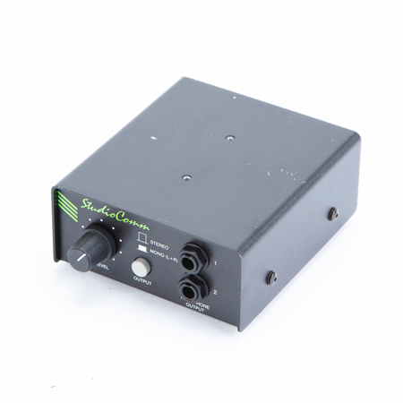 Studio Technologies Model 35 Talent Amplifier