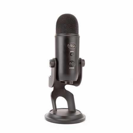 Blue Microphones Ultimate USB Microphone for Professional Recording, Tri-Capsule Array, Blackout Edition