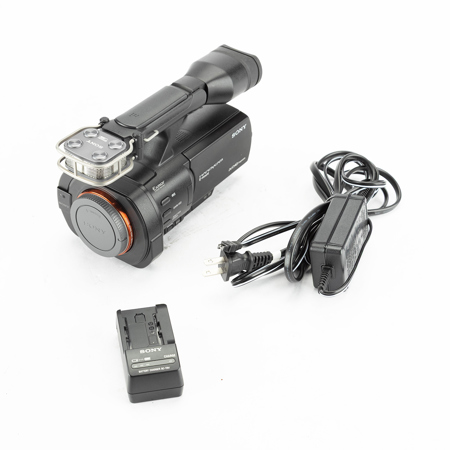 Sony NEX-VG900 Full Frame Interchangeable Lens Handycam Camcorder (no lens)