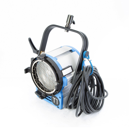 Arri T1 Location Fresnel, 1000 Watts, with Stand Mount