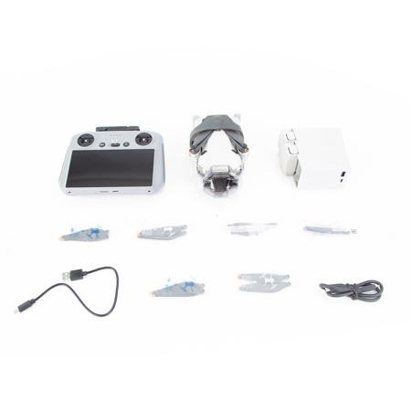 DJI Mini 4 Pro Drone Fly More Combo