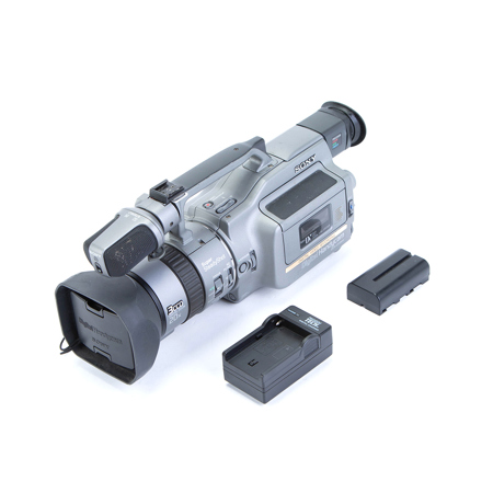 Sony DCR-VX1000 3CCD Digital Handycam Camcorder