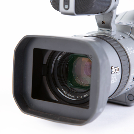 USED Sony DCR-VX1000 Mini-DV Digital Video Camera