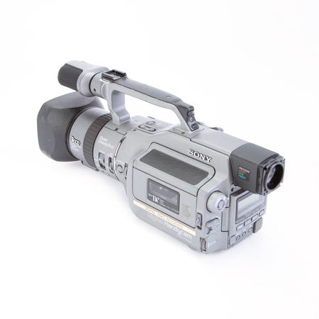 USED Sony DCR-VX1000 Mini-DV Digital Video Camera