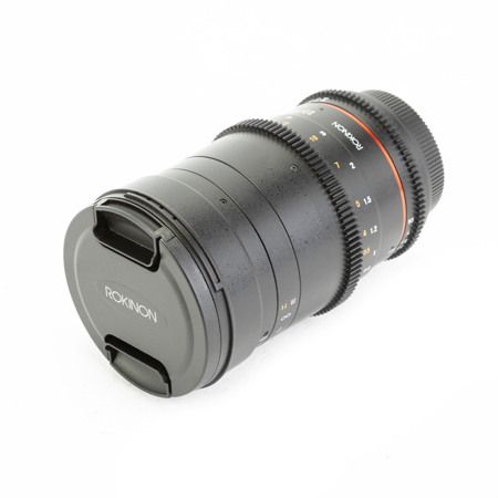Rokinon 135mm T2.2 Cine DS Ultra Multi Coated Lens for Canon EF Mount, 7 Groups /11 Glass Elements, 31" / 79 cm Minimum Focus Distance