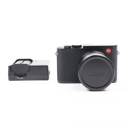 Leica Q2 Compact Digital Camera