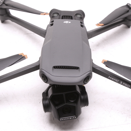 DJI Mavic 3 Pro Drone Fly More Combo with RC