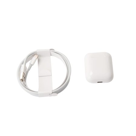 Apple Airpods with Charging Case, 2nd Gen