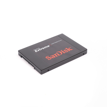 SanDisk Extreme 240GB Solid State Drive (SSD), SATA 6 Gb/s Interface, Up to 550 MB/s Sequential Read