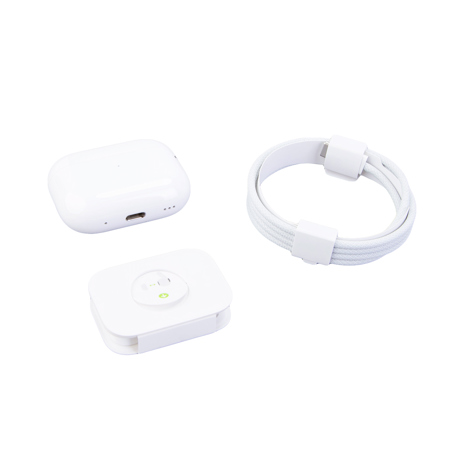 Apple Airpods with Charging Case, 2nd Gen