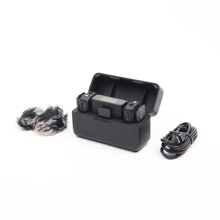 DJI Mic Dual-Transmitter Compact Digital Wireless Microphone System/Recorder for Camera & Smartphone, 2.4 GHz