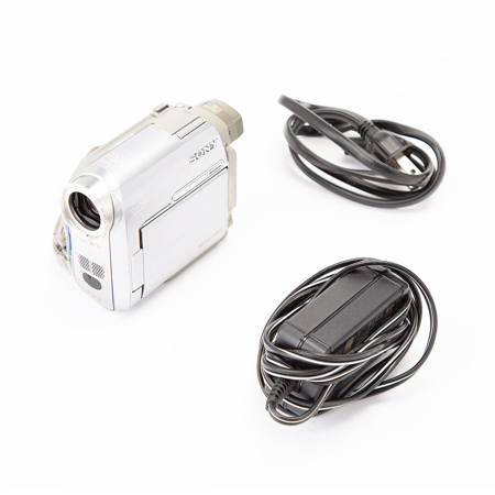 Sony DCR-HC40 Digital Mini-DV Handycam Camcorder with 2.5" Swivel LCD Screen, 10x Optical Zoom, 120x Digital Zoom