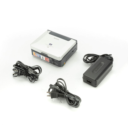 Sony GV-D1000, Mini-DV Tape Video Walkman, 4" LCD