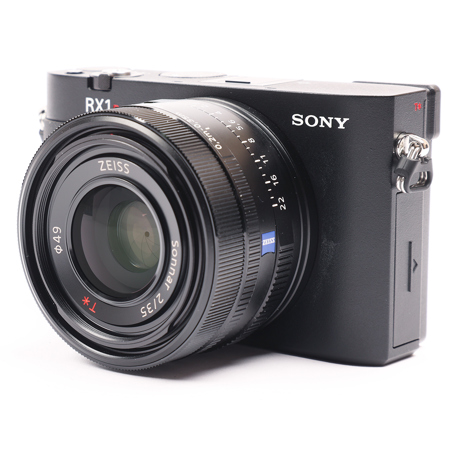 デジタルカメラ RX1R SONY Sony Cyber-shot DSC-RX1R II 42.4MP Full-Frame Digital Camera with