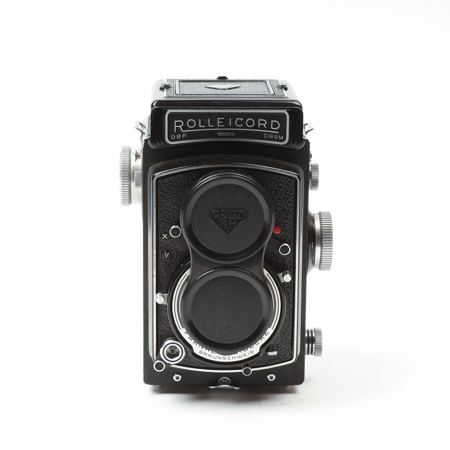 Rolleicord V TLR Camera with Schneider-Kreuznach Xenar 75mm f/3.5 Lens