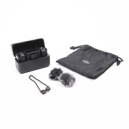 DJI Mic Dual-Transmitter Compact Digital Wireless Microphone System/Recorder for Camera & Smartphone, 2.4 GHz