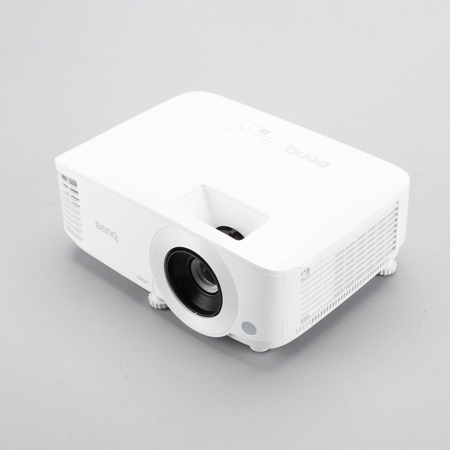 BenQ TH575 1080p DLP Gaming Projector 3800lm, Low Latency, Enhanced Game Mode, High Contrast, Rec.709 Color Standard, Dual HDMI, 3D, Auto Vertical Keystone, 1.1X Zoom