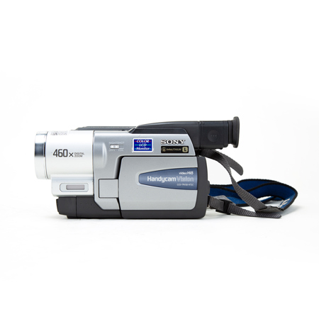 USED Sony Handycam CCD-TRV58 Hi-8 Analog Camcorder