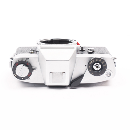 USED Leica Leicaflex SL 35mm SLR Camera body - Chrome - Adorama