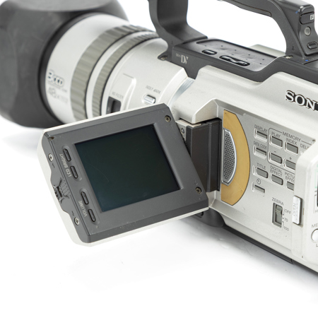 USED Sony DCR-VX2000 Digital Mini-dv 3-ccd Camcorder Kit