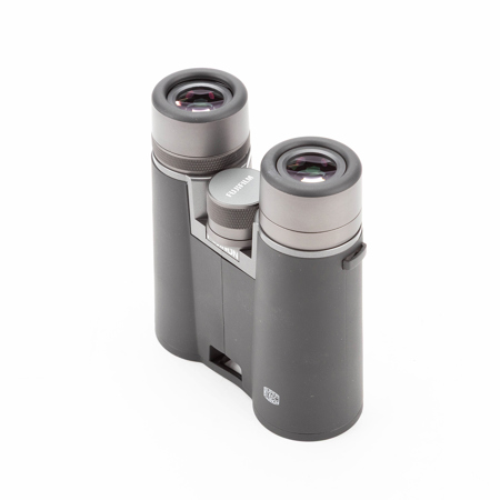 Fujifilm 8x42 Fujinon Hyper-Clarity Water Proof Roof Prism Binocular with 8 Degree Angle of View, Black
