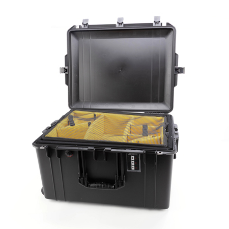 USED Pelican 1637AirWD Wheeled Hard Case with Padded Divider