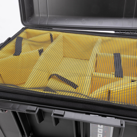 USED Pelican 1637AirWD Wheeled Hard Case with Padded Divider