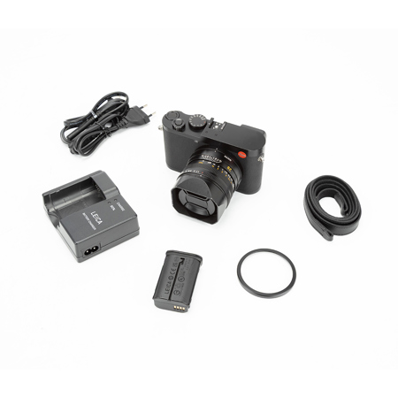 Leica Q2 Compact Digital Camera