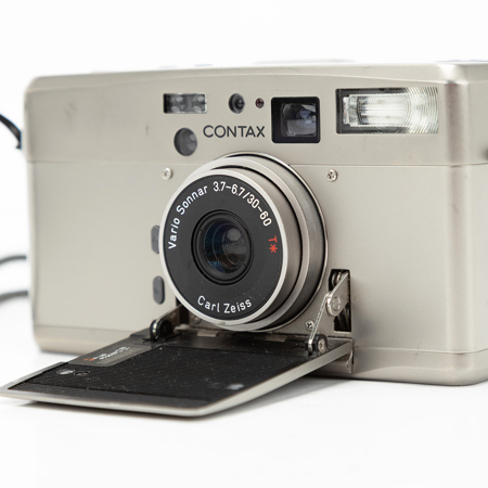 USED Contax TVS-III 35mm Point & Shoot Camera, Silver with Zeiss