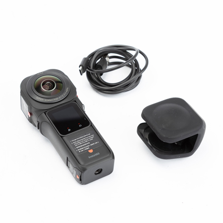 Insta360 ONE RS 1-Inch 360 Edition