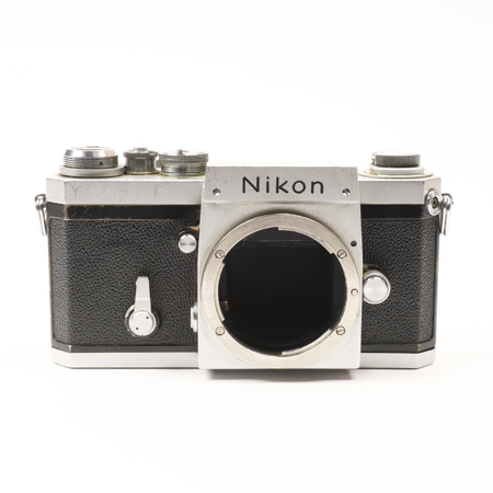 Nikon-F Manual Focus Camera Body SLR w/o Finder, Chrome