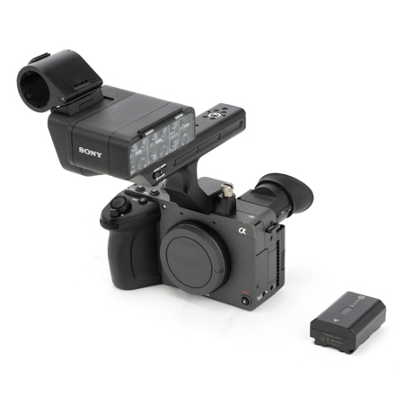 Sony FX2 Digital Cinema Camera with XLR Handle Unit