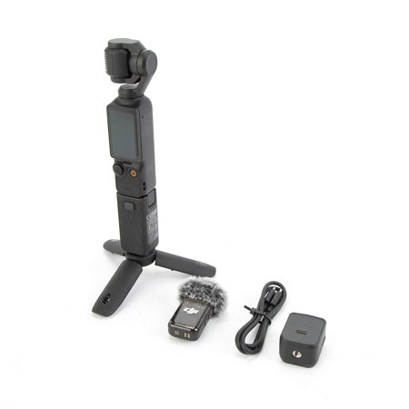 DJI Osmo Pocket 3 Gimbal Camera Creator Combo