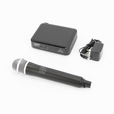 Behringer ULTRALINK ULM300MIC High-Performance 2.4GHz Digital Wireless System with Handheld Microphone and Receiver