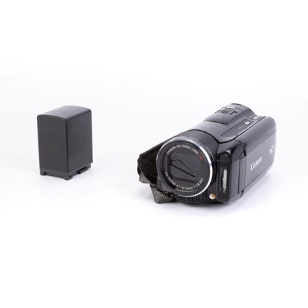 Canon Vixia HF M32 Dual Flash Memory Camcorder