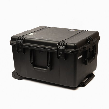 Pelican Storm iM2750 Case with Wheels, Watertight, Padlockable Case, No Foam or Divider Interior, Black