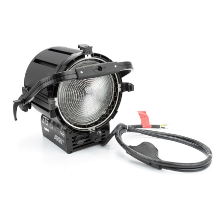 ARRI True Blue ST5 5000W Studio Fresnel, Stand Mount (120-230VAC), Black