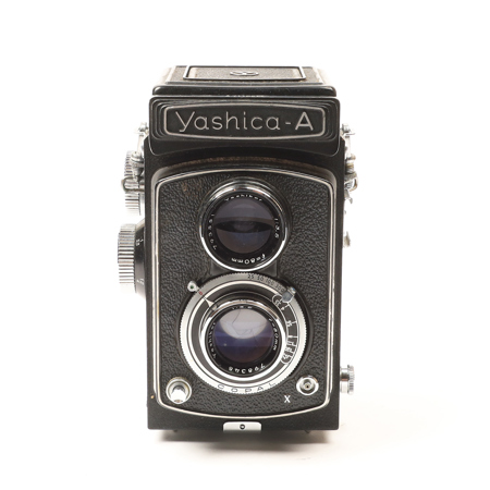 YASHICA-A TLR CAMERA W/80 3.5 YASHIMAR