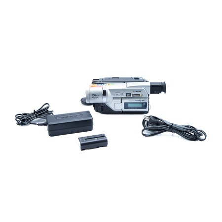 Sony DCRTRV320 Digital Handycam Camcord