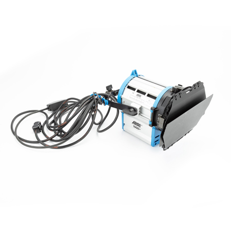 Arri Junior 1000 Plus Tungsten Fresnel Light with 5" Lens, 1000 Watt, 120 Volts AC.